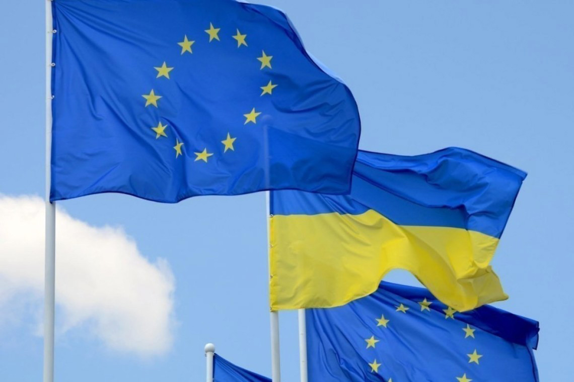 Україна подає заявку на вступ до ЄС