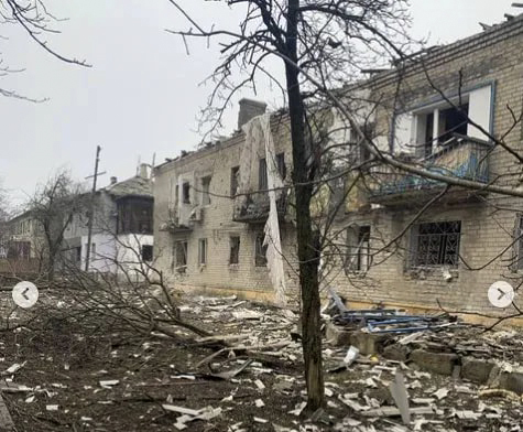Евакуація з Волновахи під загрозою: транспорт потрапив під артобстріл