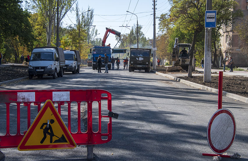 На ремонт доріг в маріупольських селищах і приватному секторі виділено близько 11 млн гривень