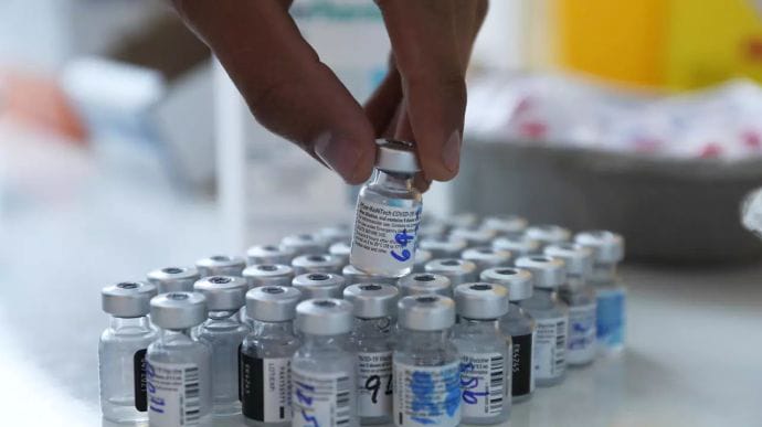Донеччина отримає понад 10 тис. доз китайської вакцини CoronaVac