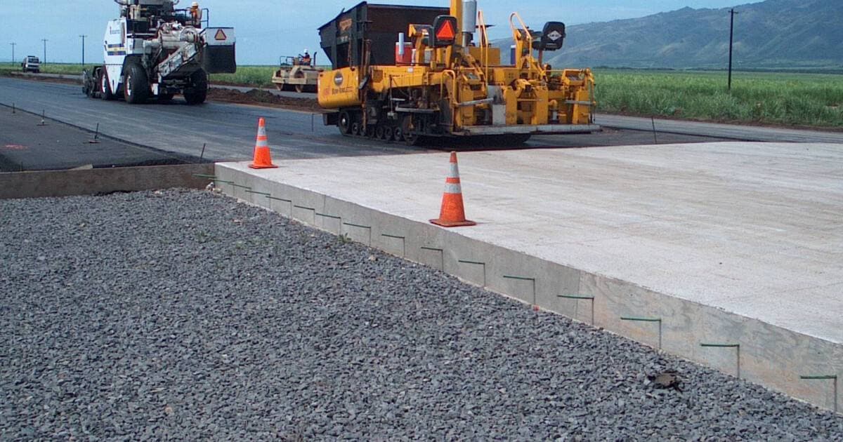 Будівництво бетонної дороги в Маріуполі створить півтори тисячі робочих місць