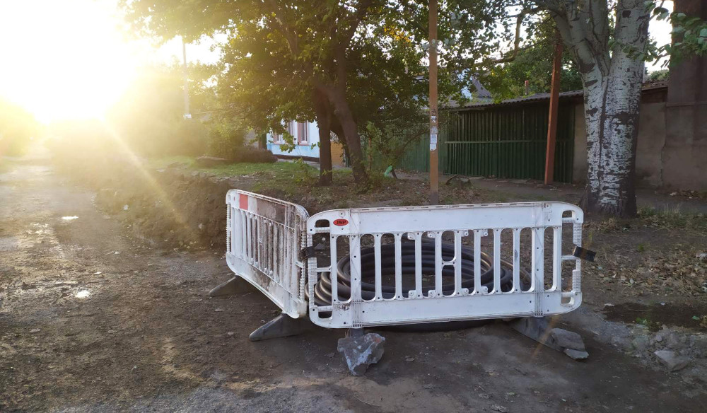 Водоканал Маріуполя перепідключив приватний сектор до нового водоводу (ФОТО)