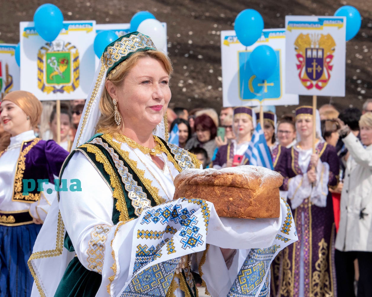 Не тільки чебуреки: секрети традиційної кухні маріупольських греків (ФОТО)