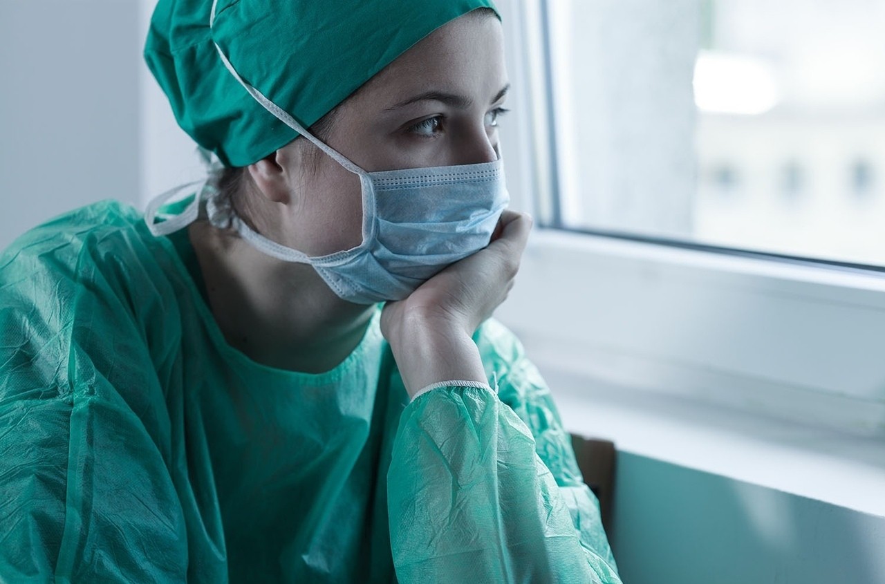 Медикам зафіксують мінімальну зарплату на рівні 13,5 тис. грн