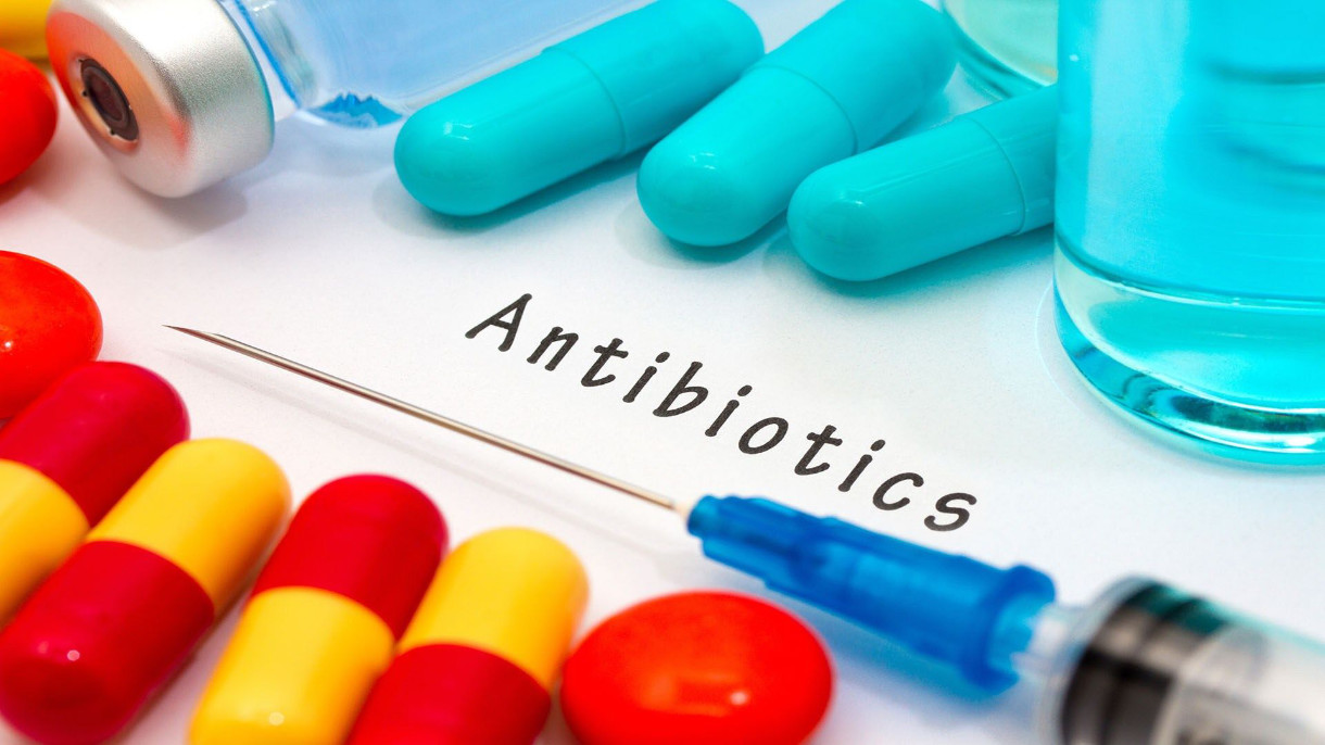 Зброя широкого спектру дії: що маріупольцям слід знати про антибіотики?