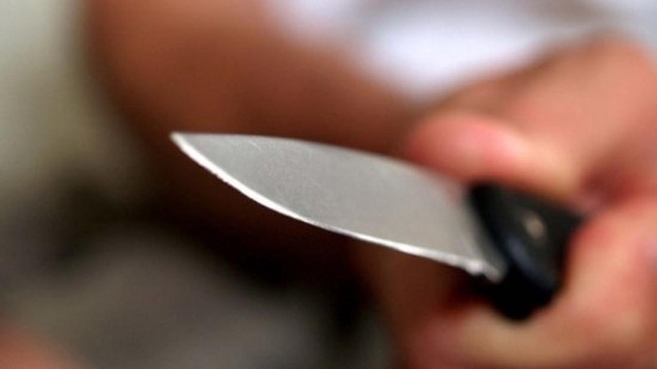 У Маріуполі жінка вдарила ножем співмешканця, а чоловік підрізав знайомого
