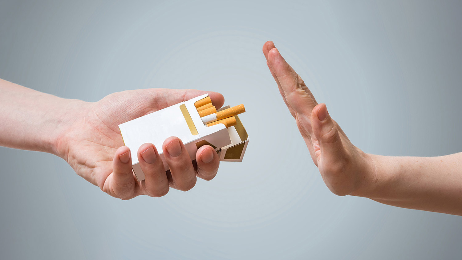 Справа – тютюн. Як маріупольцям кинути палити