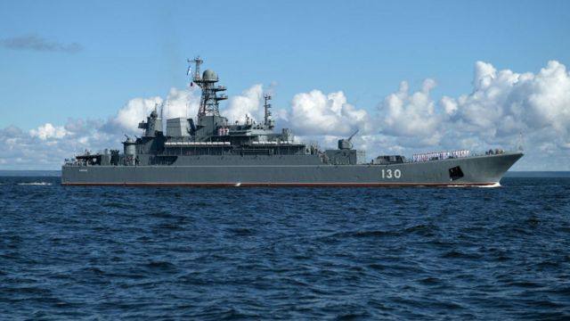 Окупанти збільшують кількість військових кораблів в Азовському морі